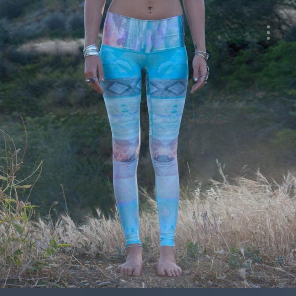 Teeki leggings
